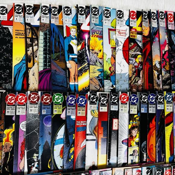 Legion of Super-Heroes 0 1-125 One Million, Annuals 1-7 Secret Files Origins 1 - Picture 3 of 11